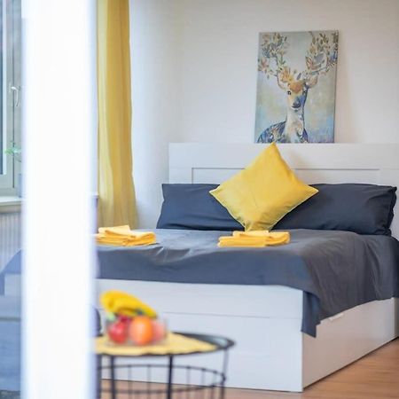 Beautiful 2 Bedroom Apartment Incl Parking Hamburgo Exterior foto