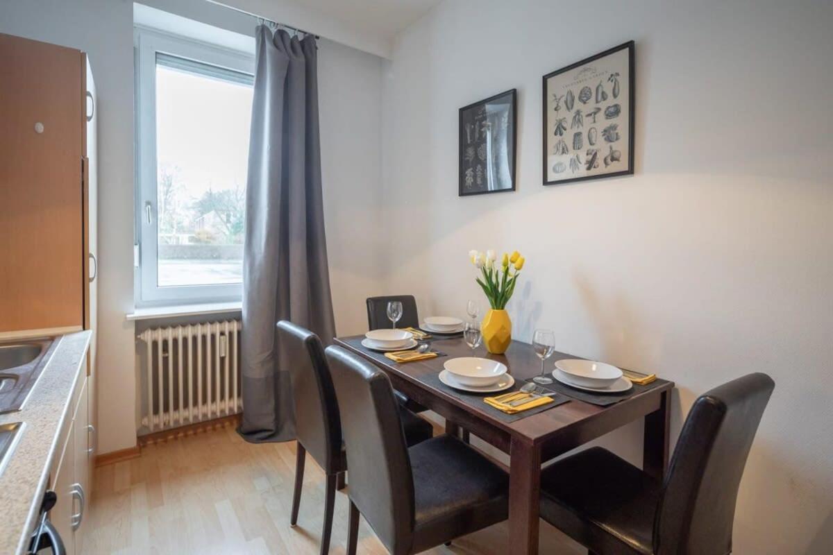 Beautiful 2 Bedroom Apartment Incl Parking Hamburgo Exterior foto