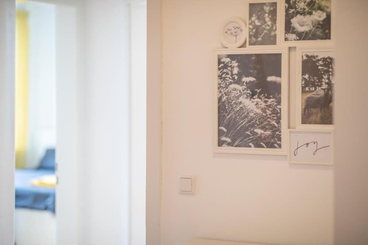 Beautiful 2 Bedroom Apartment Incl Parking Hamburgo Exterior foto
