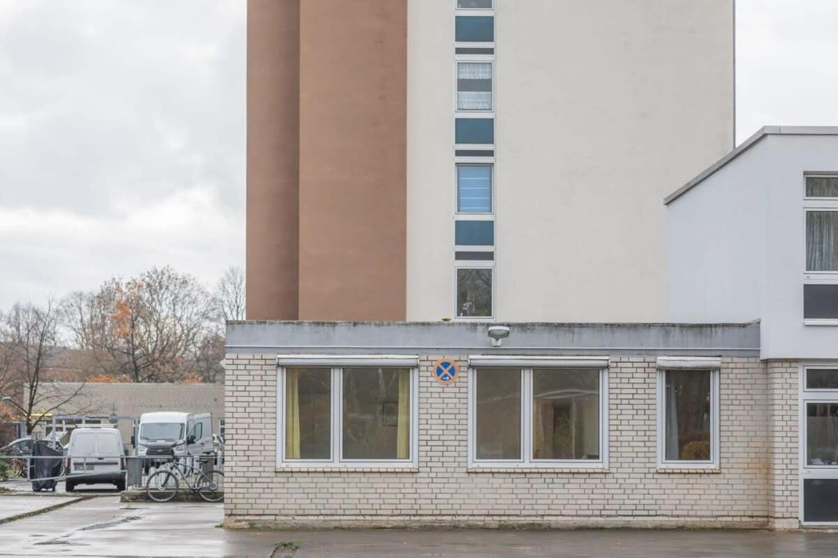 Beautiful 2 Bedroom Apartment Incl Parking Hamburgo Exterior foto